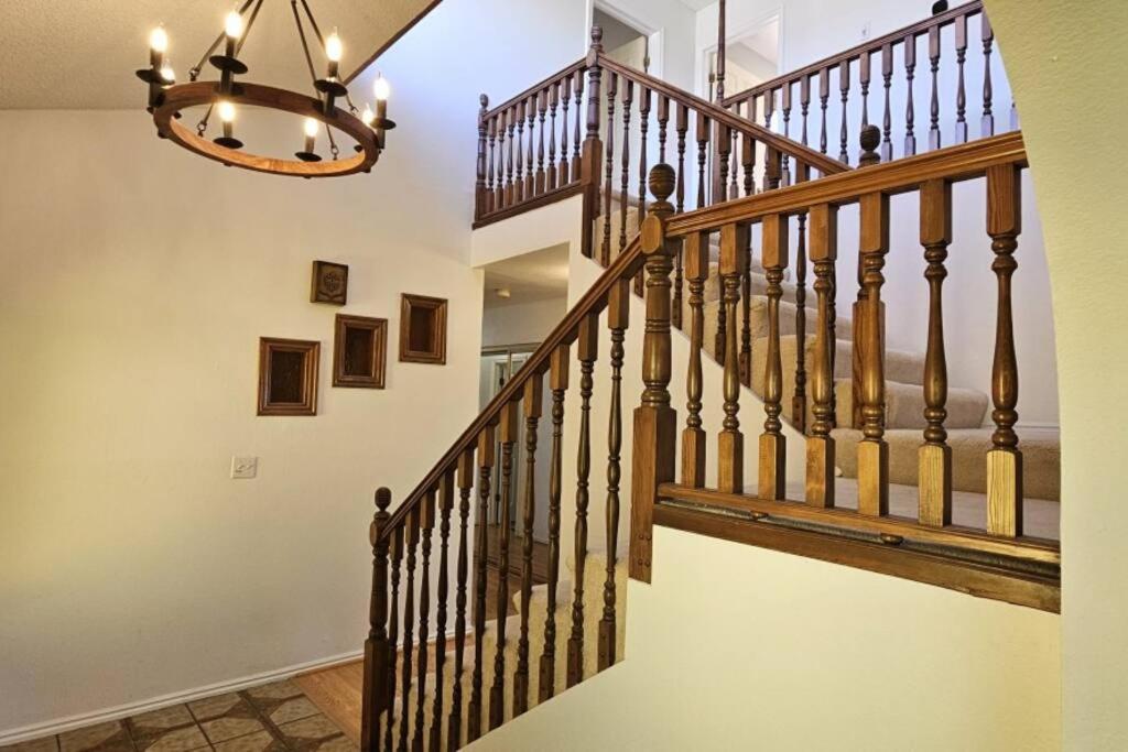 Cliff Views - Hot Tub - Sups - Boat Parking - Sleeps 16